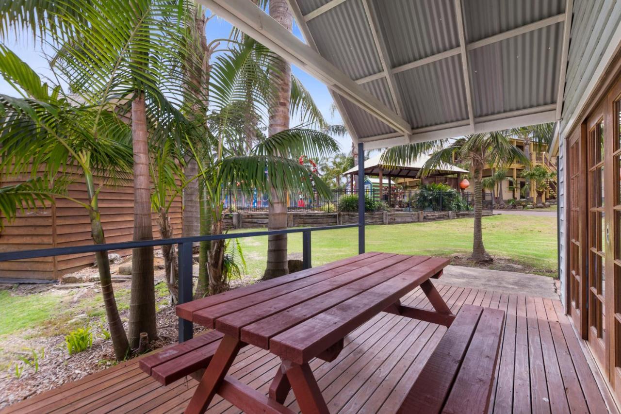 Wairo Beach Holiday Park Tabourie Lake Eksteriør billede