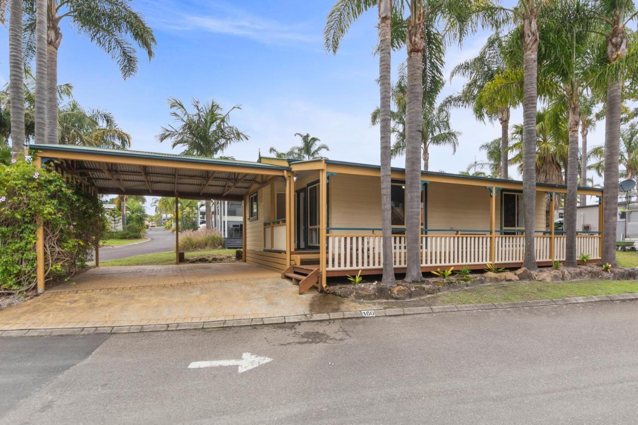 Wairo Beach Holiday Park Tabourie Lake Eksteriør billede